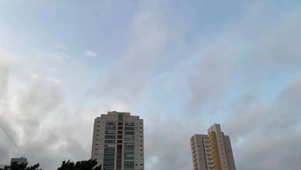 Frente fria derruba temperaturas e traz chuvas a MS neste sábado