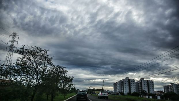 Quinta-feira de volta às aulas na Rede Estadual deve ser de chuva em MS