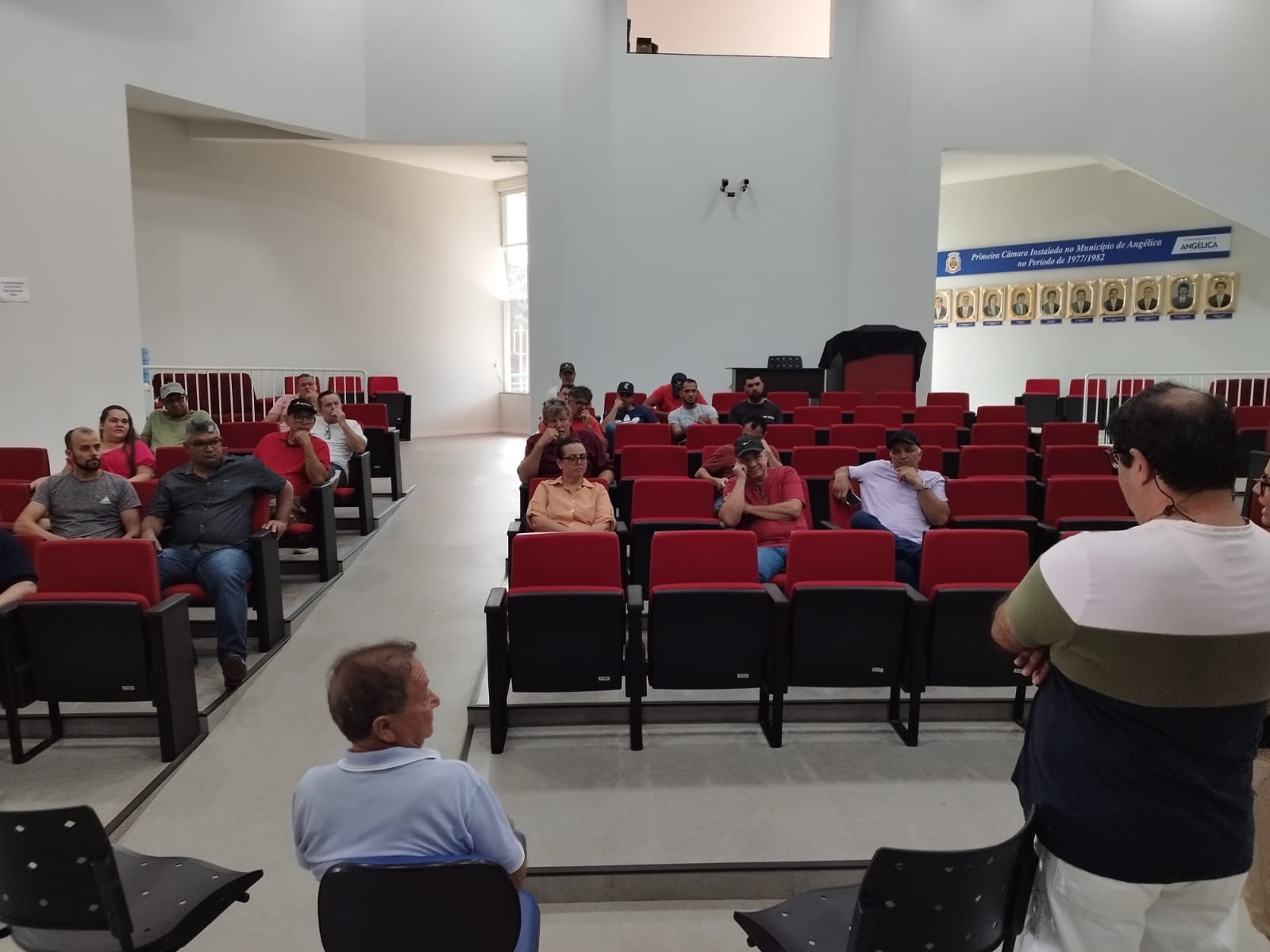 REUNIÃO DO DIRETÓRIO DO MDB EM ANGÉLICA