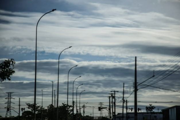 Domingo tem previsão de chuva em todas as regiões de MS e alerta de tempestade