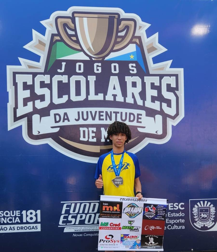 IVINHEMA: Atleta Jonathan Rodrigo conquista o Vice-Campeonato na corrida dos 3 mil metros no JOJUMS 2024