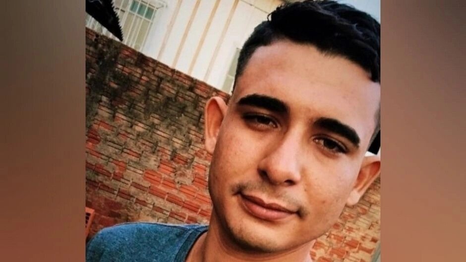 jovem morre vítima de acidente e carro é encontrado dentro de lavoura de soja