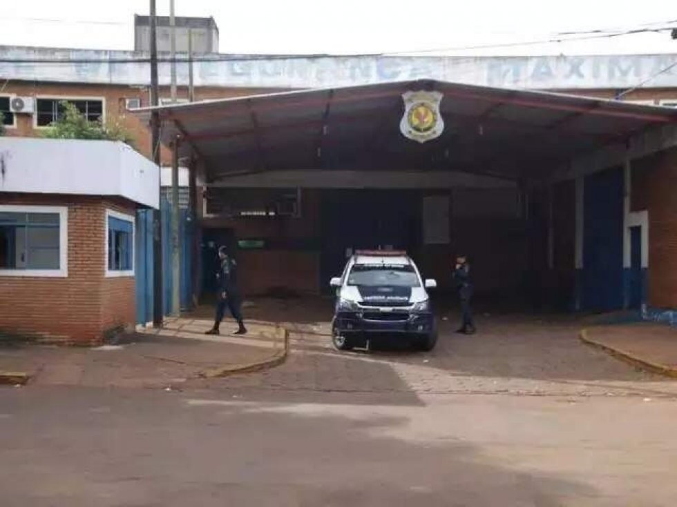 Detento é preso após matar colega de cela em presídio de segurança máxima na capital