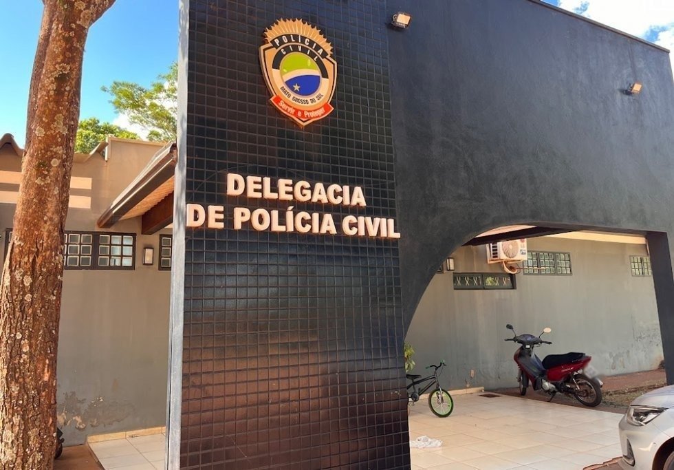 ANGÉLICA: Homem esquece chave no contato e tem motocicleta furtada