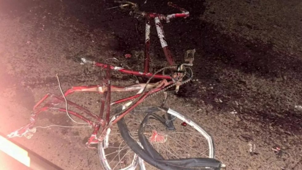  Ciclista morre após ser atropelado por carreta carregada de frango na BR-163